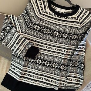 Old Navy, Size Large, black and white